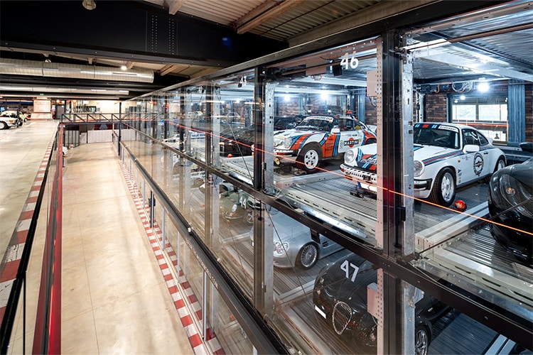 250902woehr Pmi Motorworld By Mellenthin 106 2 Ret - Harding APS